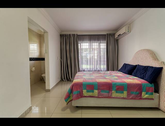 5 BEDROOM HOUSE FOR SALE IN BALLITO CENTRAL